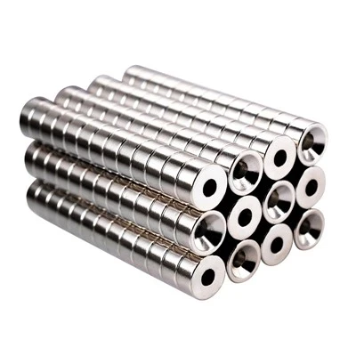 Magnete a testa svasata al neodimio